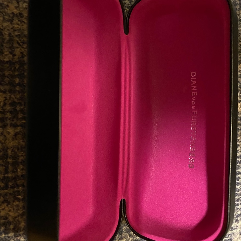 Sunglasses Leather Case - Picture 4 of 7